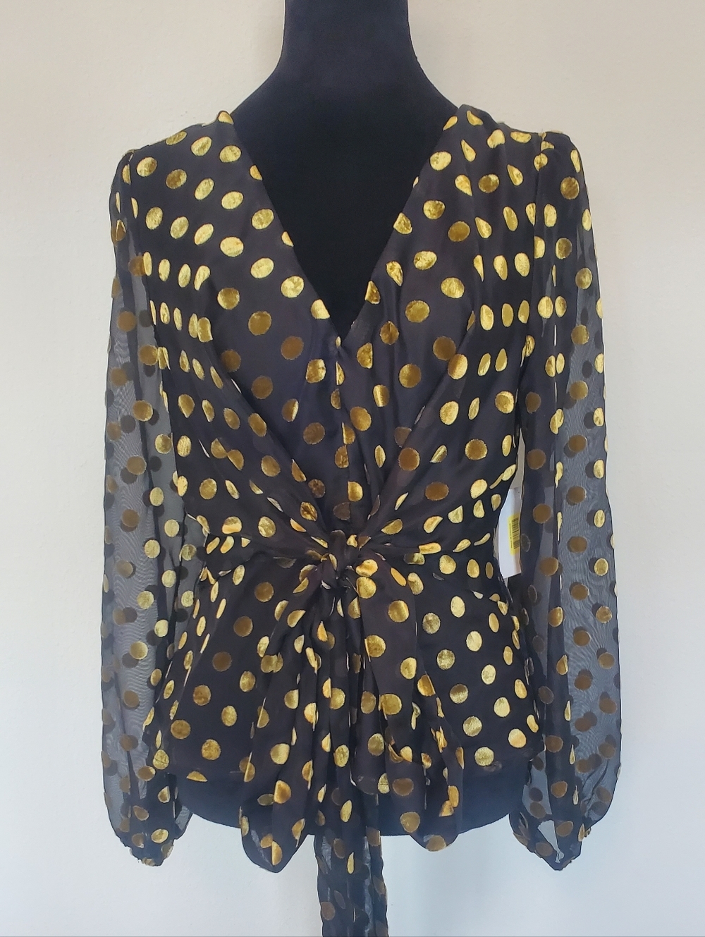 New ASTR The Label - Black And Gold Polka Dot Blouse